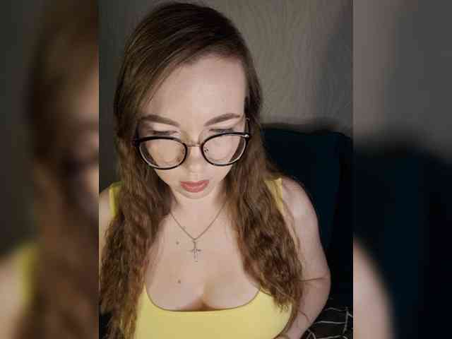 Mistery_Juli webcam