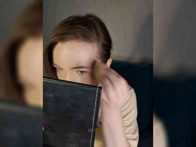Mistery_Juli webcam