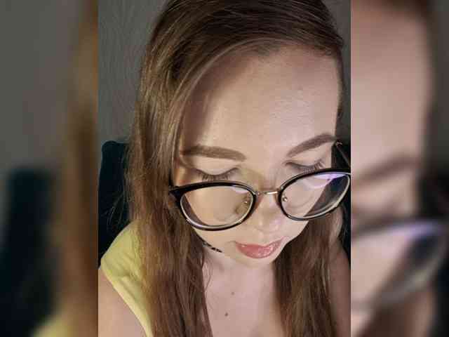 Mistery_Juli webcam