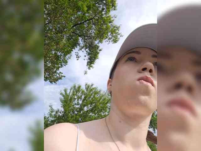 Mistery_Juli webcam