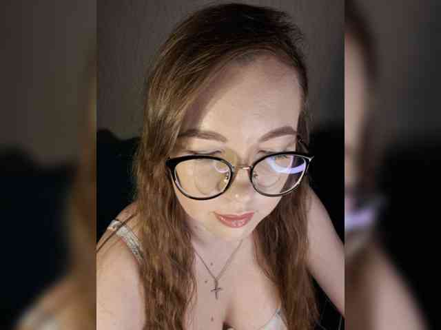 Mistery_Juli webcam