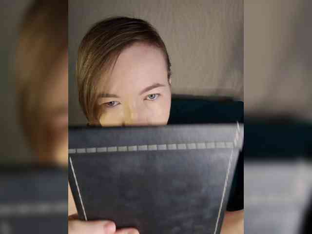 Mistery_Juli webcam