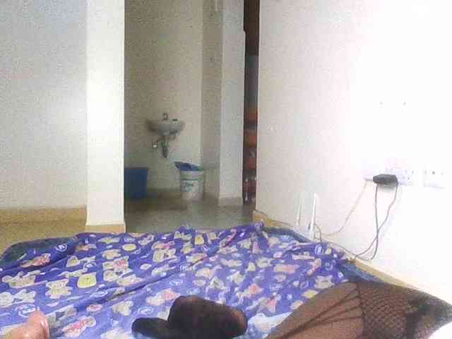 PetiteDesiree webcam