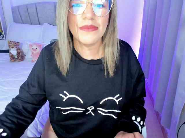 EffyFanny - Girl 
