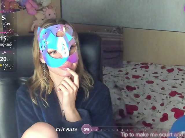 CelineReyys — live female cam