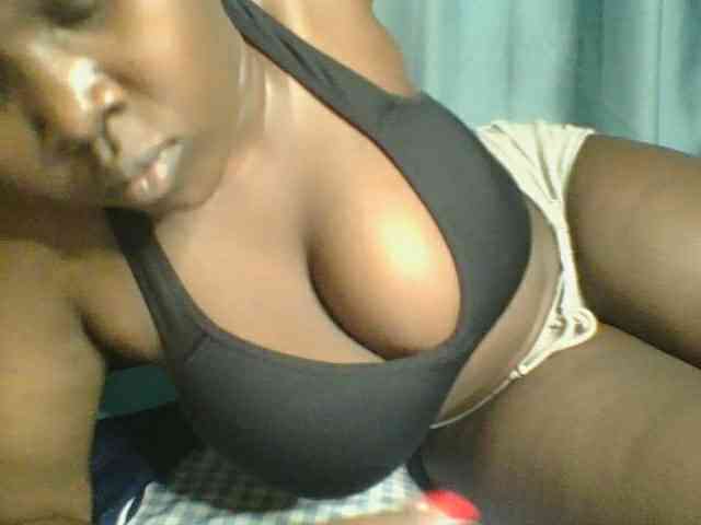 Horny-vyxen webcam