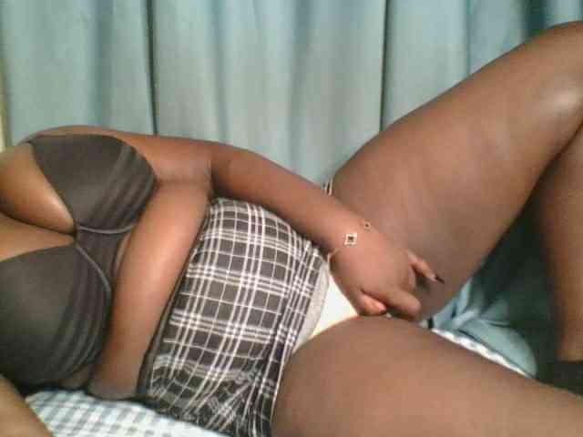 Horny-vyxen webcam
