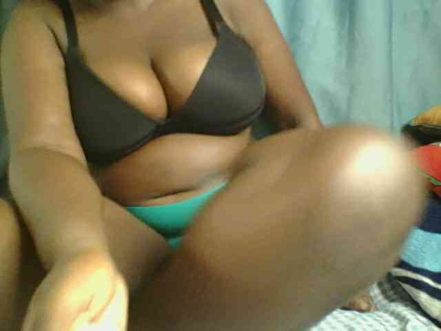 Horny-vyxen Live Webcam on BongaCams
