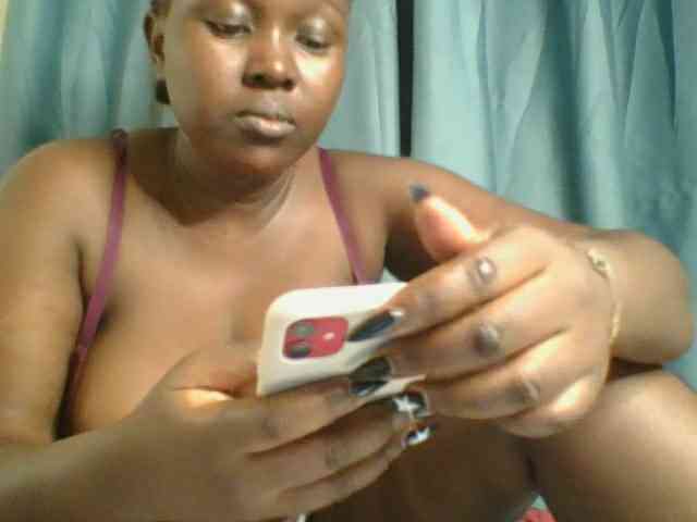 Horny-vyxen webcam