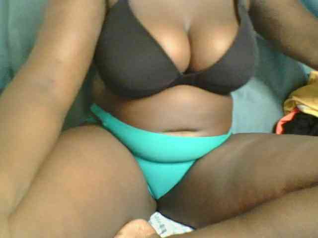 Horny-vyxen webcam