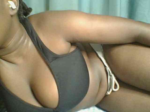 Horny-vyxen webcam