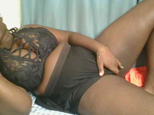 Horny-vyxen webcam