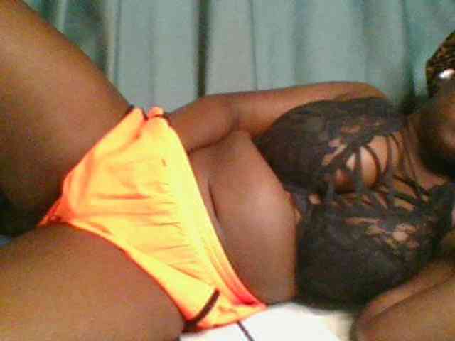 Horny-vyxen webcam