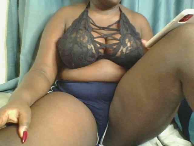 Horny-vyxen webcam