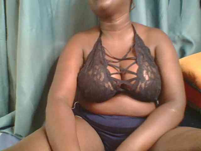 Horny-vyxen webcam