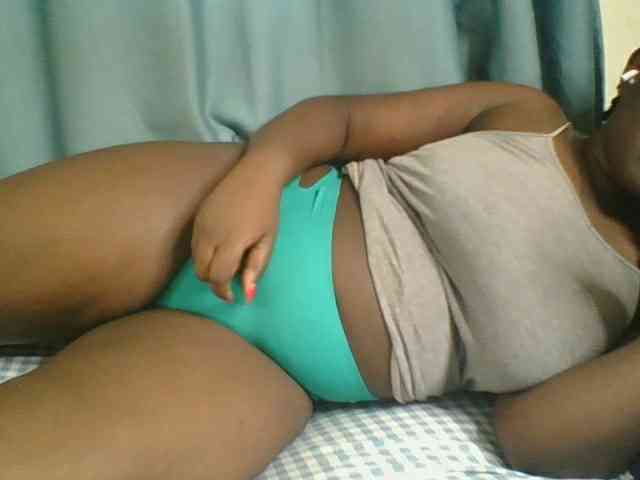 Horny-vyxen webcam