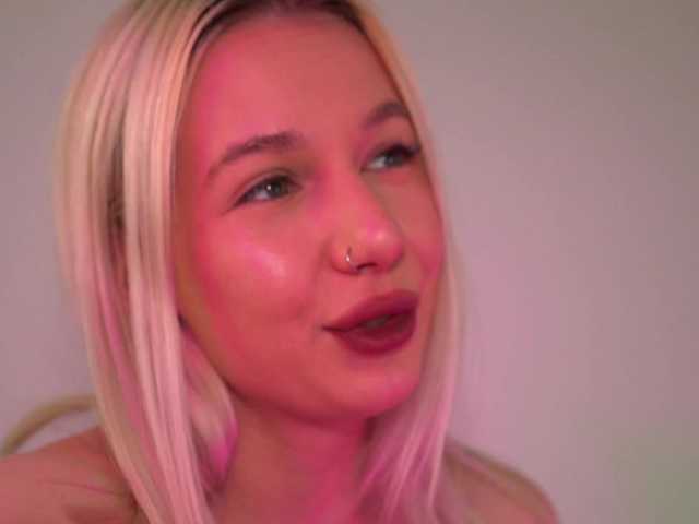 RanyLoveTomson's BongaCams show and profile