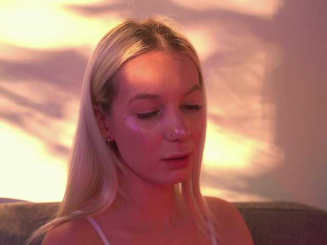 RanyLoveTomson's BongaCams show and profile