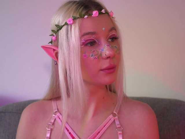 RanyLoveTomson's BongaCams show and profile