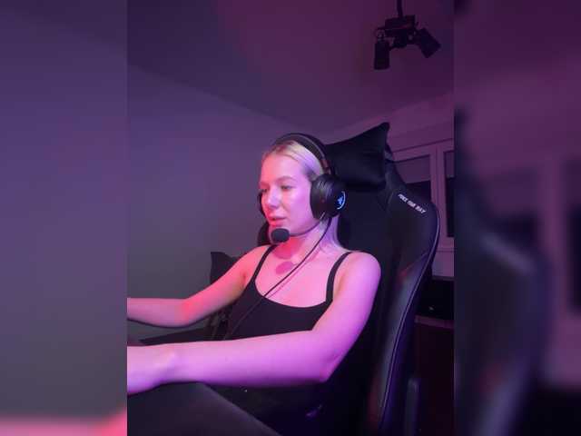 RanyLoveTomson's BongaCams show and profile