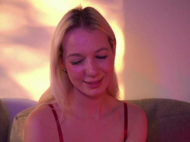 RanyLoveTomson's BongaCams show and profile