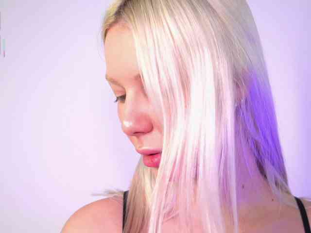 RanyLoveTomson webcam