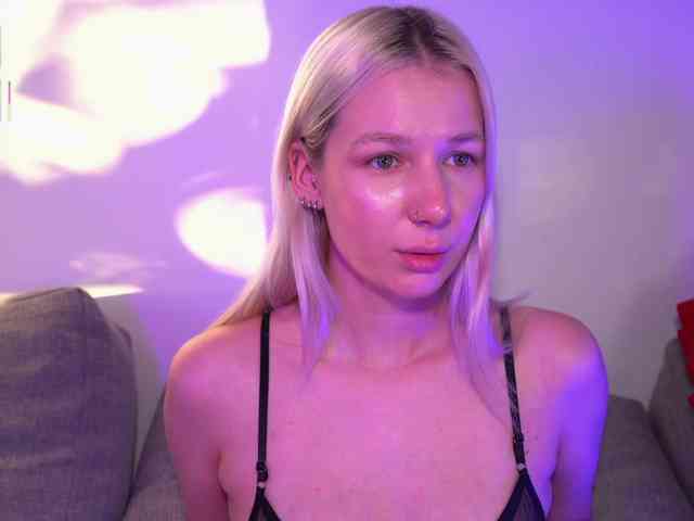RanyLoveTomson webcam