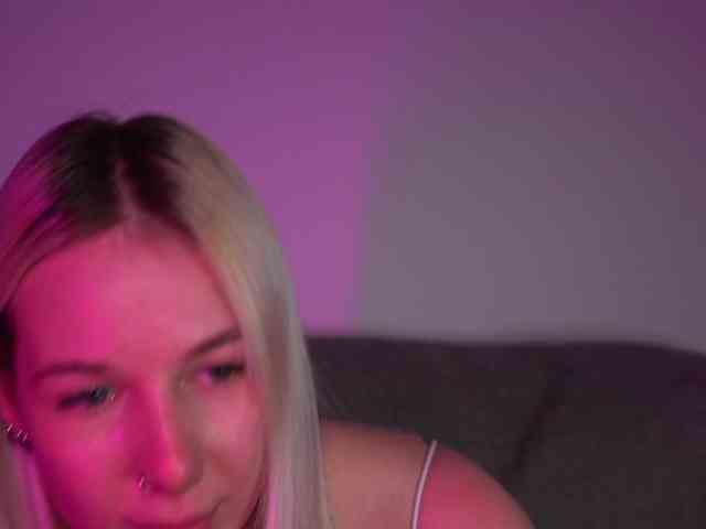 RanyLoveTomson webcam