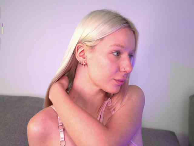 RanyLoveTomson webcam