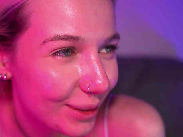 RanyLoveTomson webcam