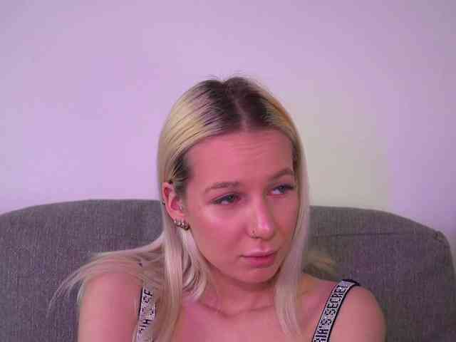 RanyLoveTomson webcam