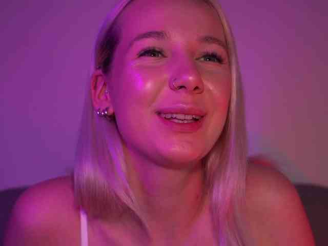 RanyLoveTomson webcam