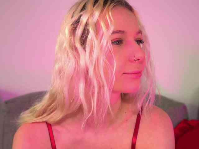 RanyLoveTomson webcam