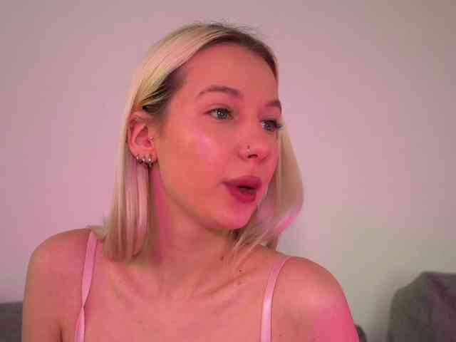 RanyLoveTomson webcam