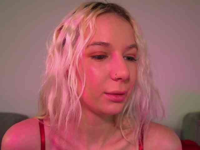 RanyLoveTomson webcam