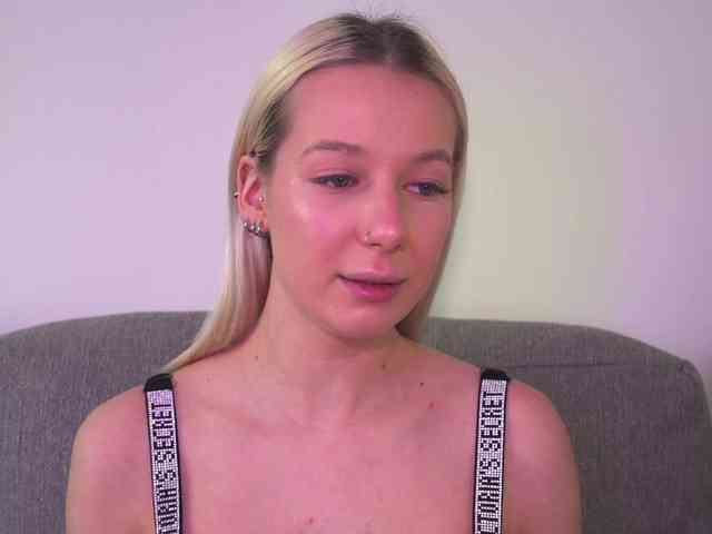 RanyLoveTomson webcam