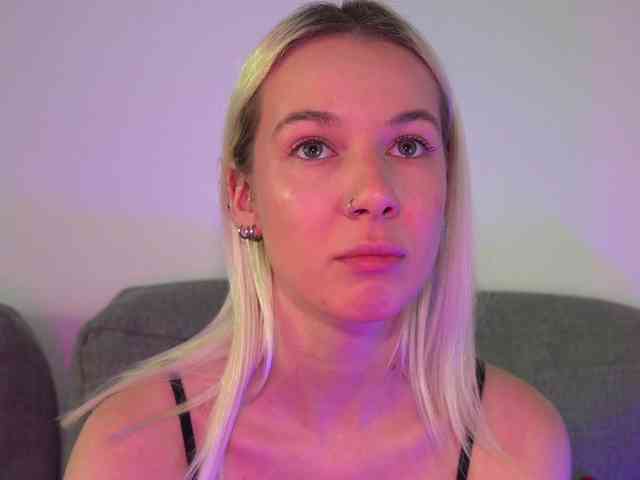 RanyLoveTomson webcam