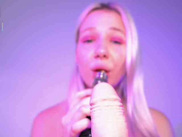 RanyLoveTomson webcam