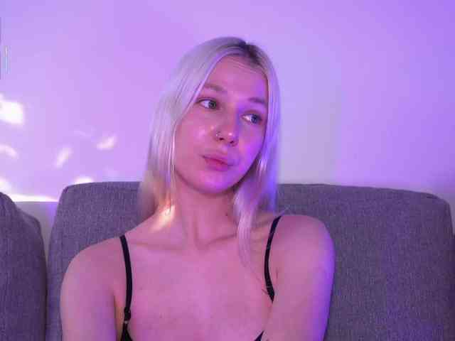 RanyLoveTomson webcam