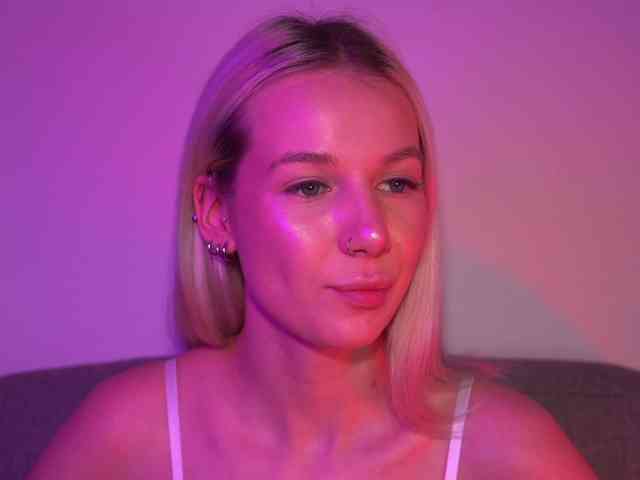 RanyLoveTomson webcam