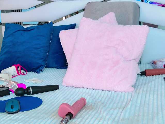 SabrinnaTaylor live cam on BongaCams