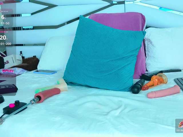 SabrinnaTaylor live cam on BongaCams