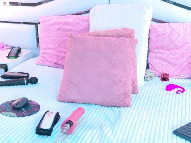 SabrinnaTaylor live cam on BongaCams