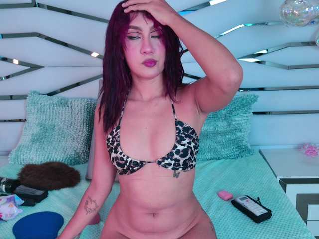 SabrinnaTaylor live webcam show