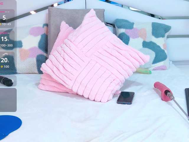 SabrinnaTaylor live cam on BongaCams