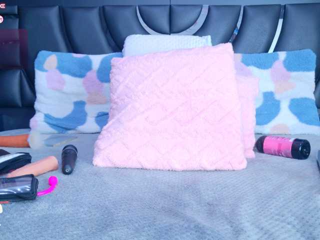 SabrinnaTaylor live cam on BongaCams