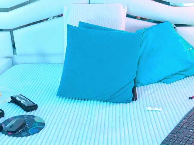 SabrinnaTaylor live cam on BongaCams
