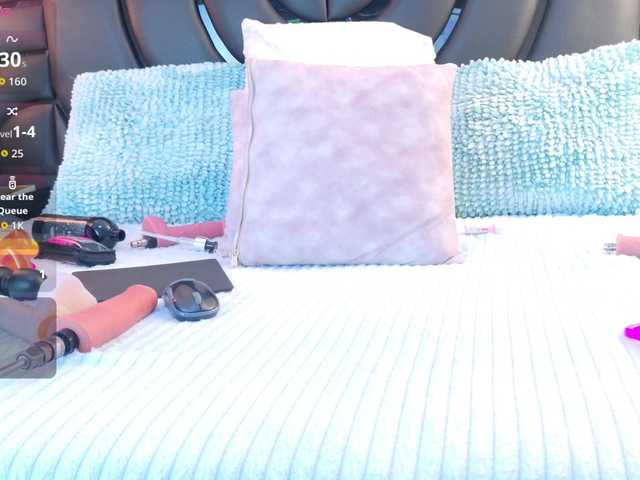 SabrinnaTaylor live cam on BongaCams
