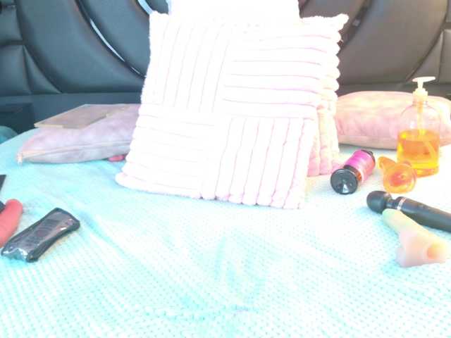 SabrinnaTaylor live cam on BongaCams