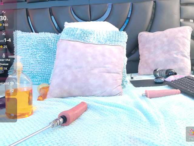 SabrinnaTaylor live cam on BongaCams
